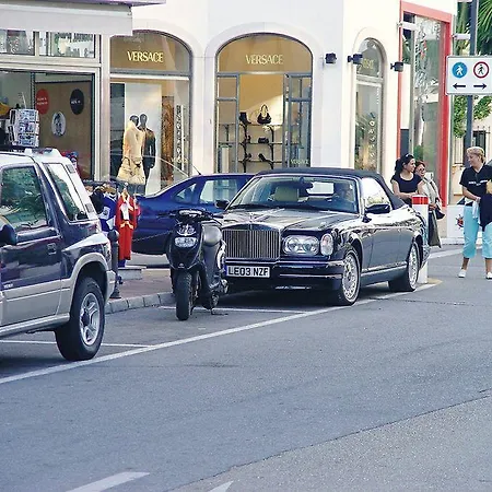 Апартаменты Banus Boutique Muelle Del Ribera